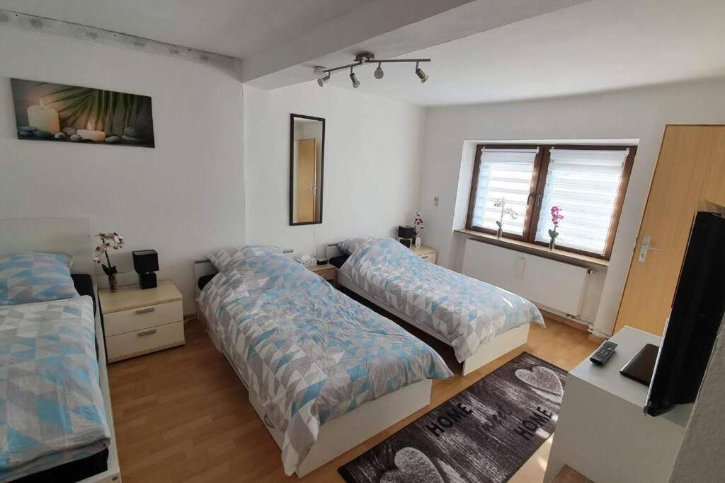 Neuberg Hanau Frankfurt Buitenkant foto