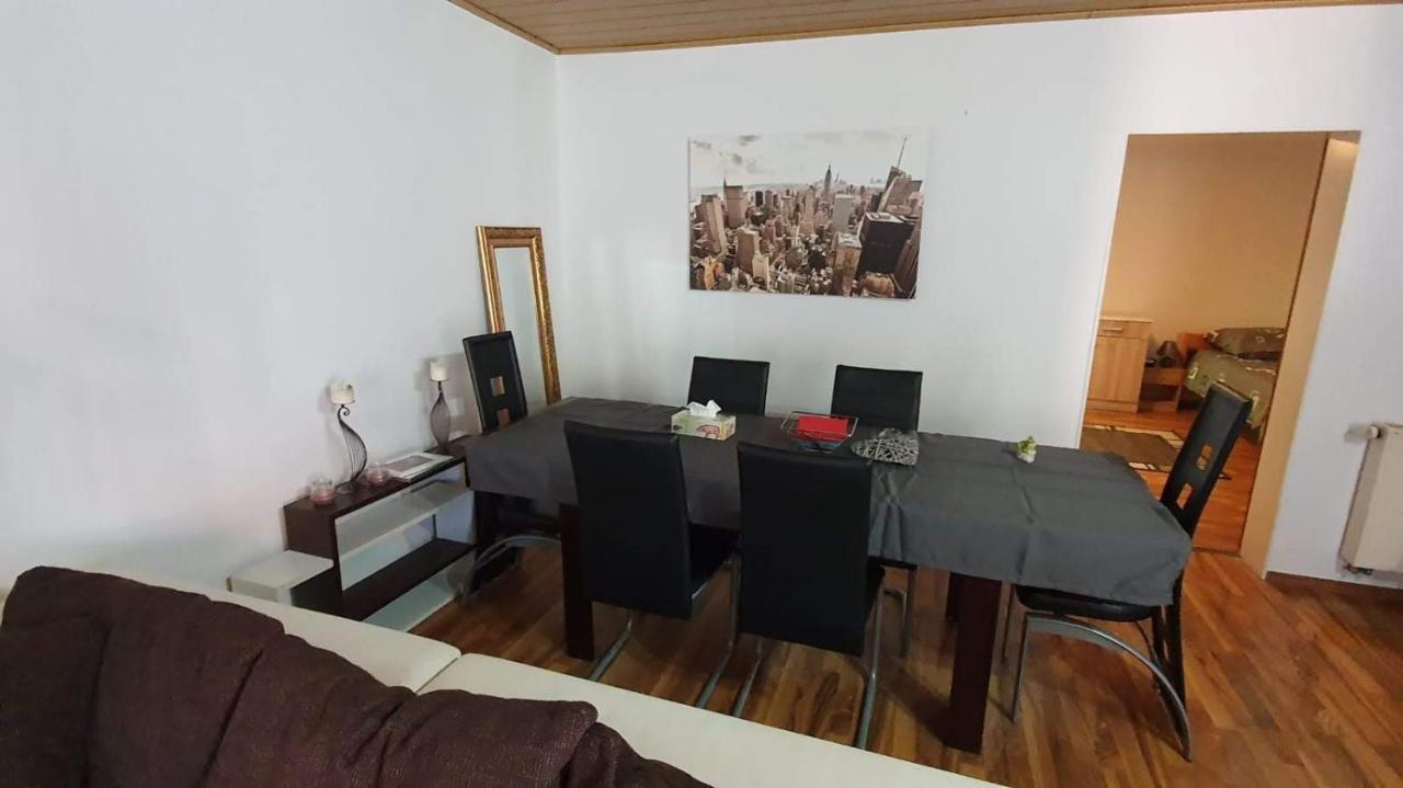 Neuberg Hanau Frankfurt Buitenkant foto