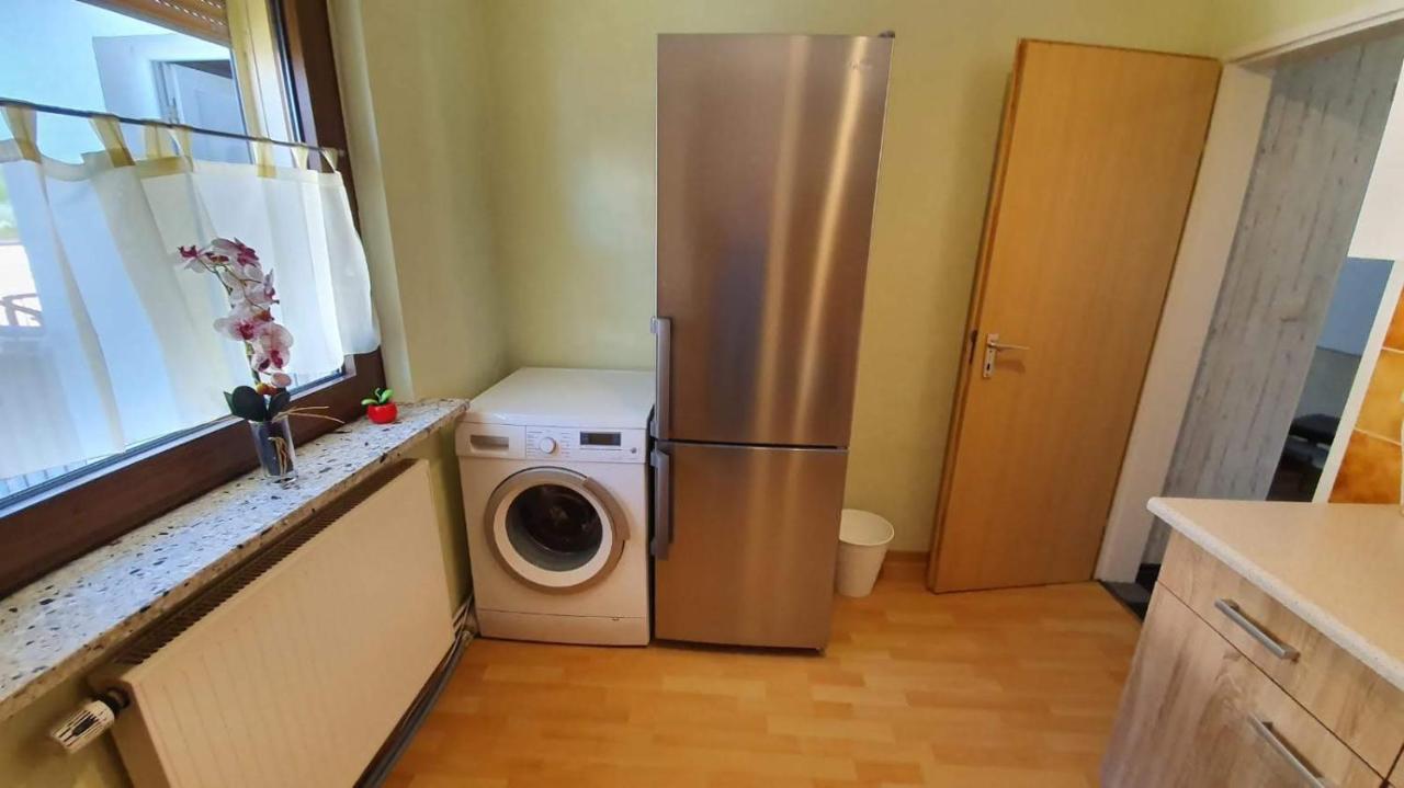 Neuberg Hanau Frankfurt Buitenkant foto