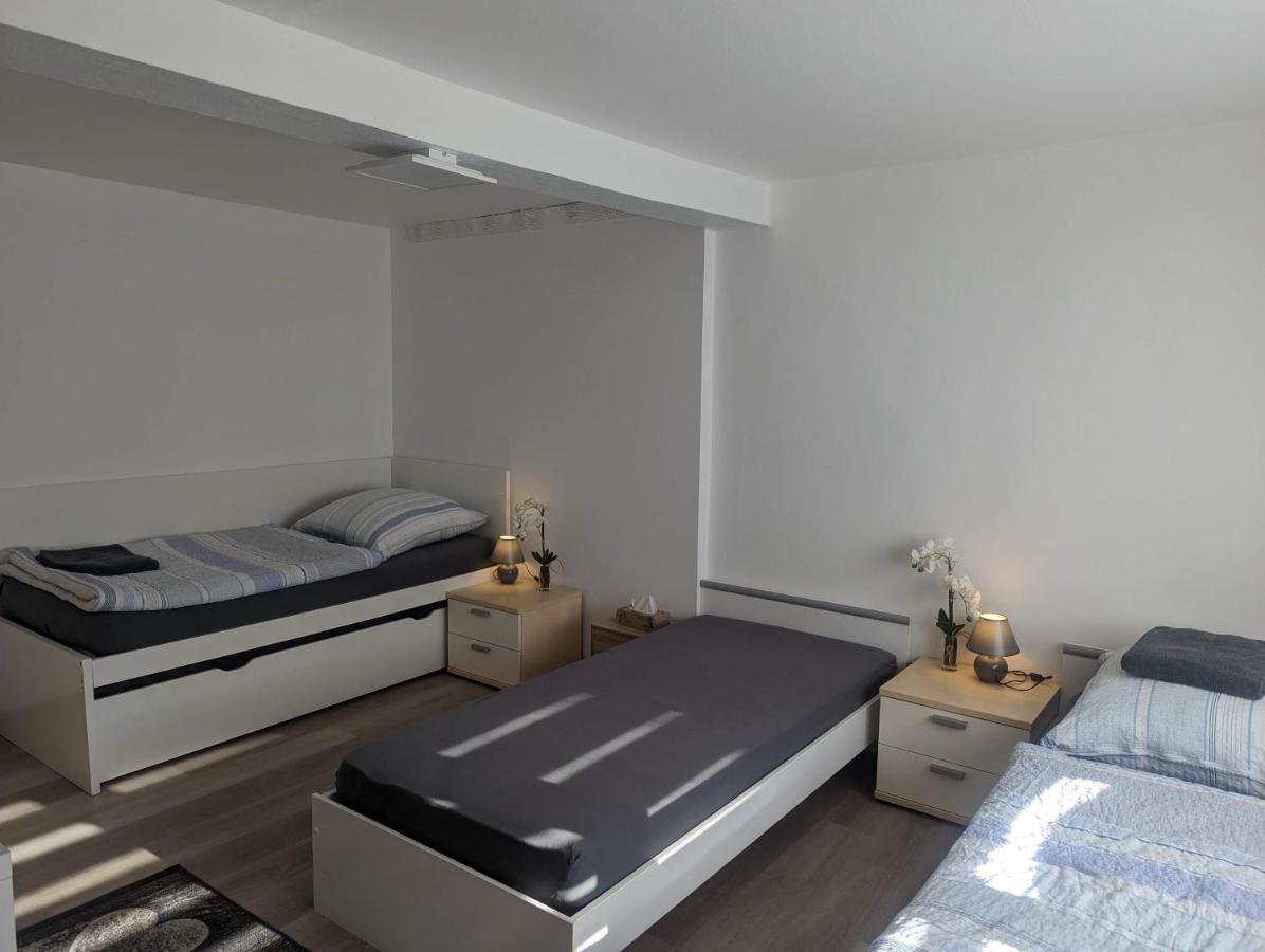 Neuberg Hanau Frankfurt Buitenkant foto